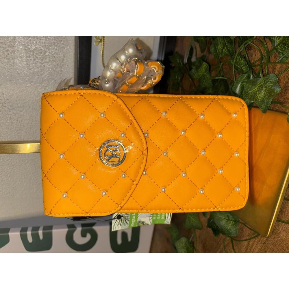 Badgley Mischka NWT Yellow Quilted Phone Wallet Crossbody Pearl Detail